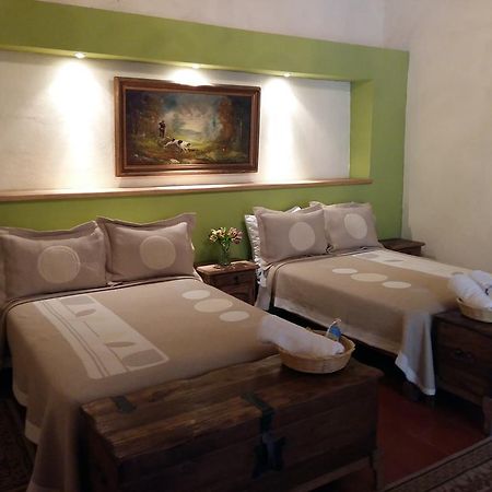 Casa Limonchelo Hotel B&B 모렐리아 외부 사진